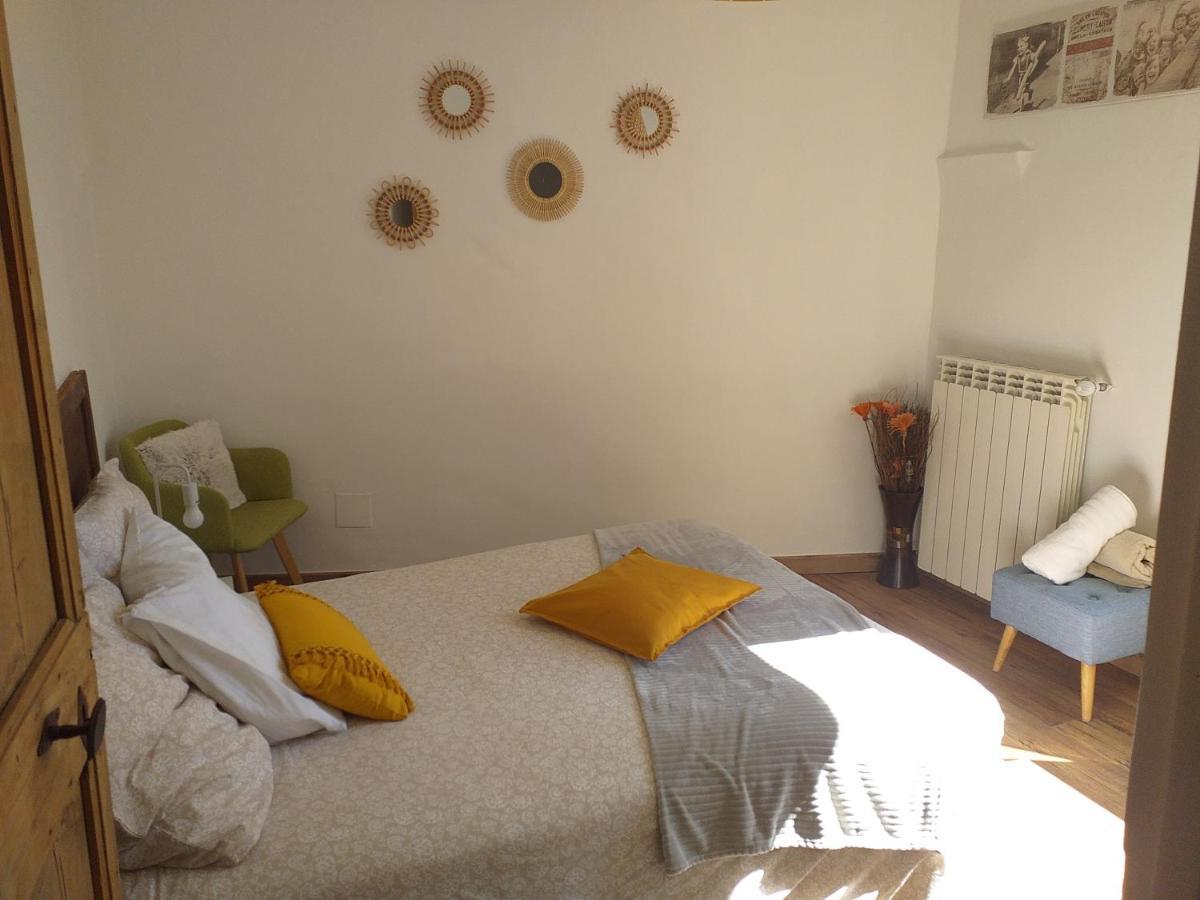 Bed and Breakfast Deux M Villes-sur-Auzon Экстерьер фото